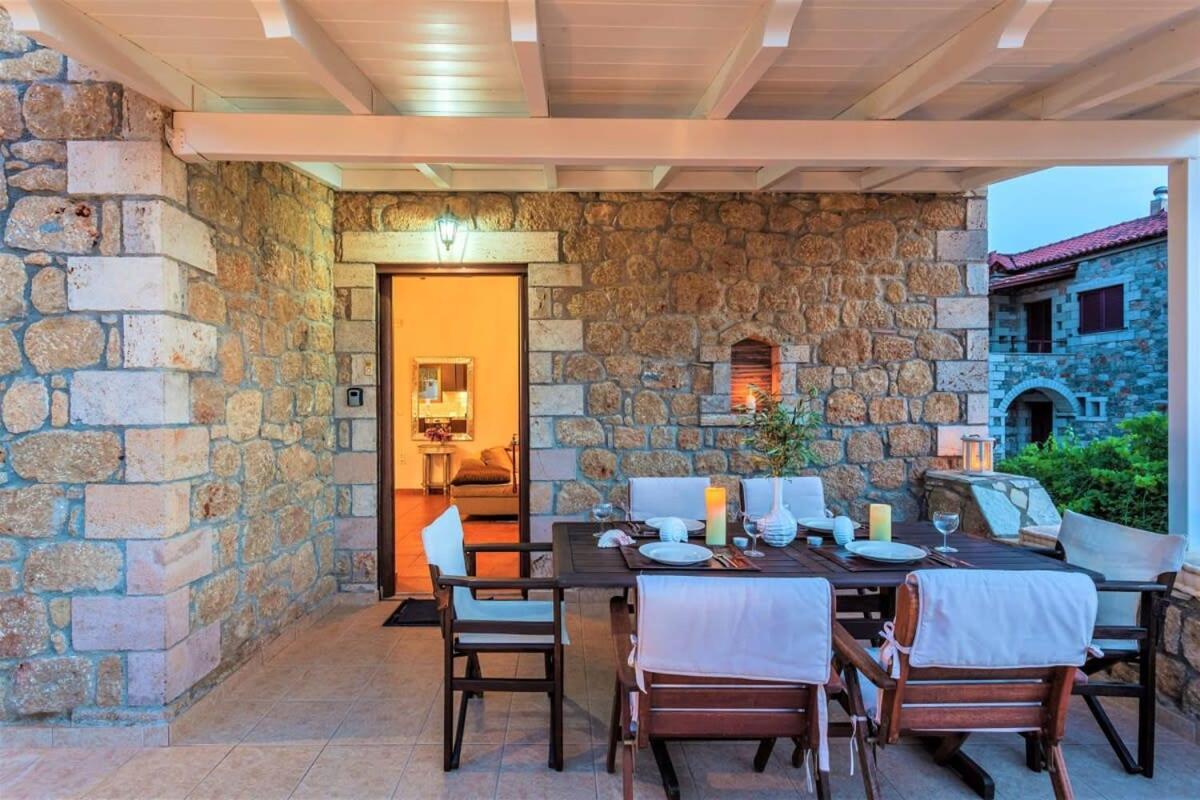Mani'S Aura Seaside-Spacious Summer Retreat Kotronion  Екстериор снимка