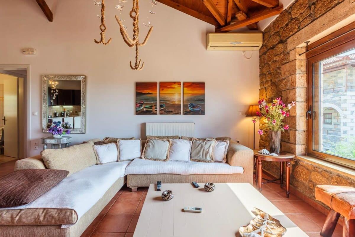 Mani'S Aura Seaside-Spacious Summer Retreat Kotronion  Екстериор снимка